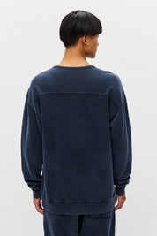 CLASSIC CREWNECK-VINTAGE MIDNIGHT BLU