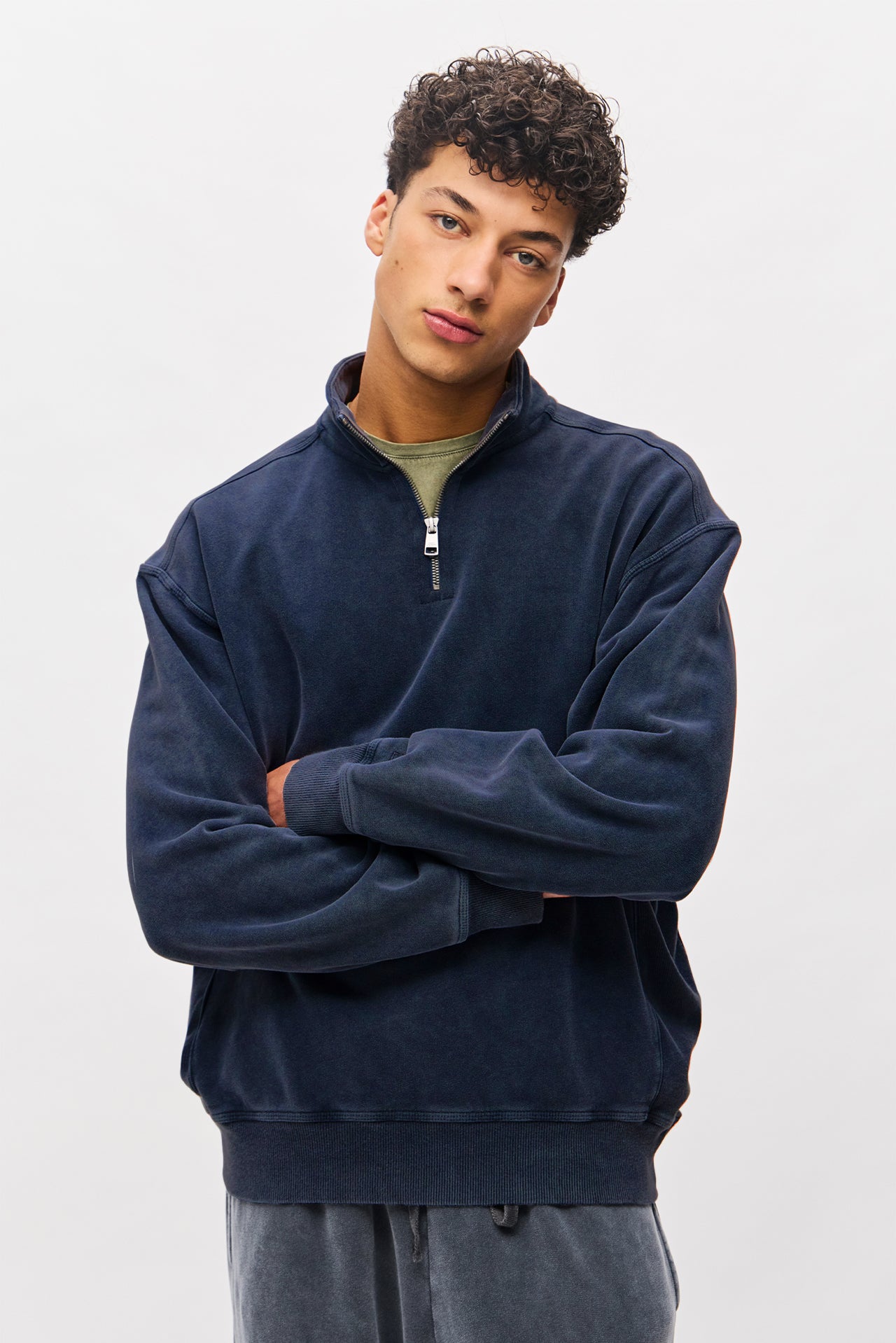 DROPPED SHOULDER HALF-ZIP CREWNECK-VINTAGE MIDNIGHT BLU