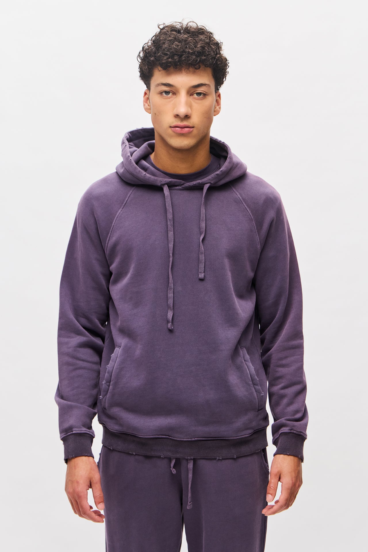 RAGLAN HOODIE WITH DESTROYS-VINTAGE PLUM