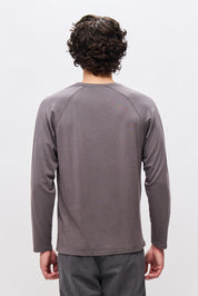 RELAXED RAGLAN LONGSLEEVE-GRAPHITE