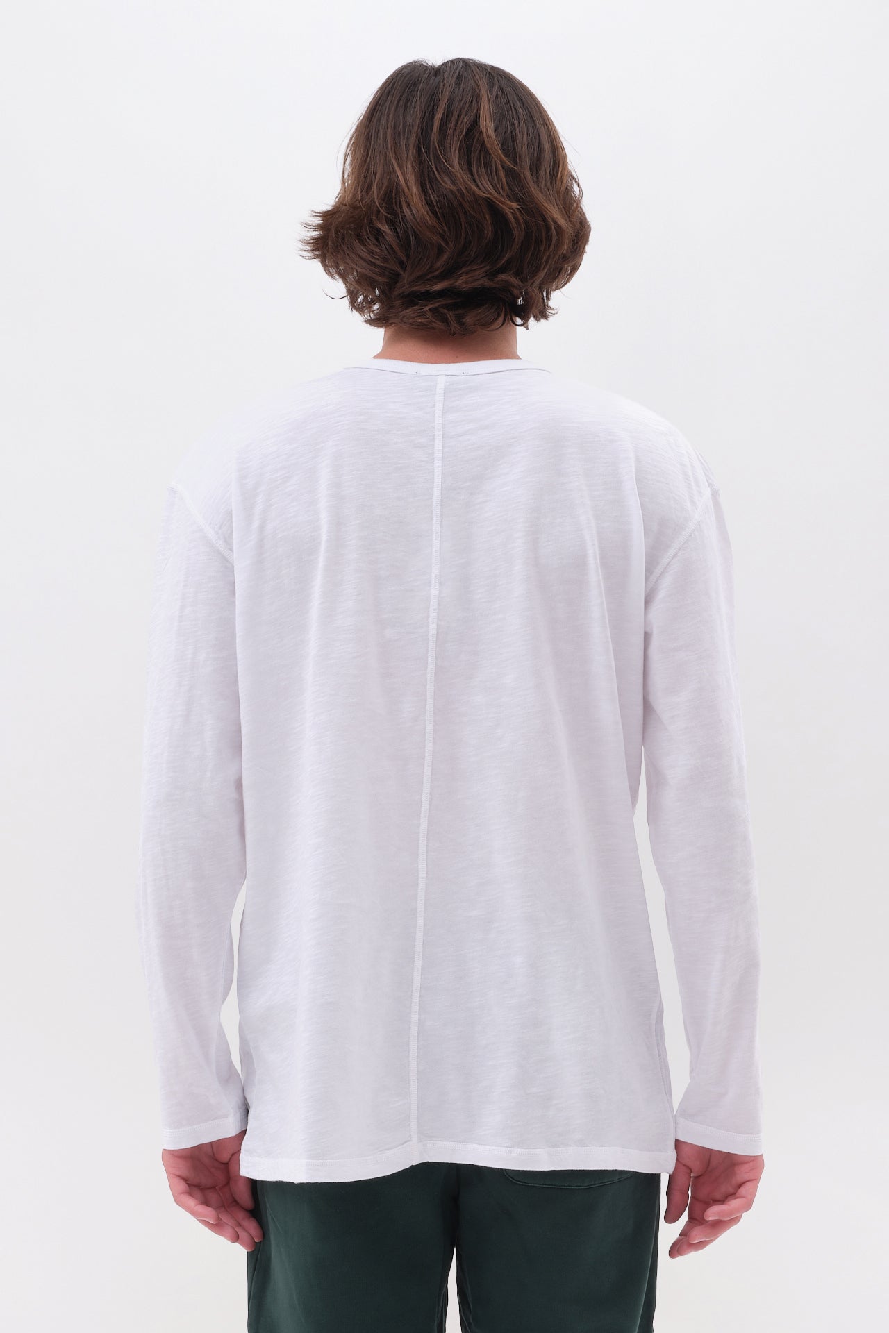 RAW EDGE OVERSIZED LONGSLEEVE-WHITE