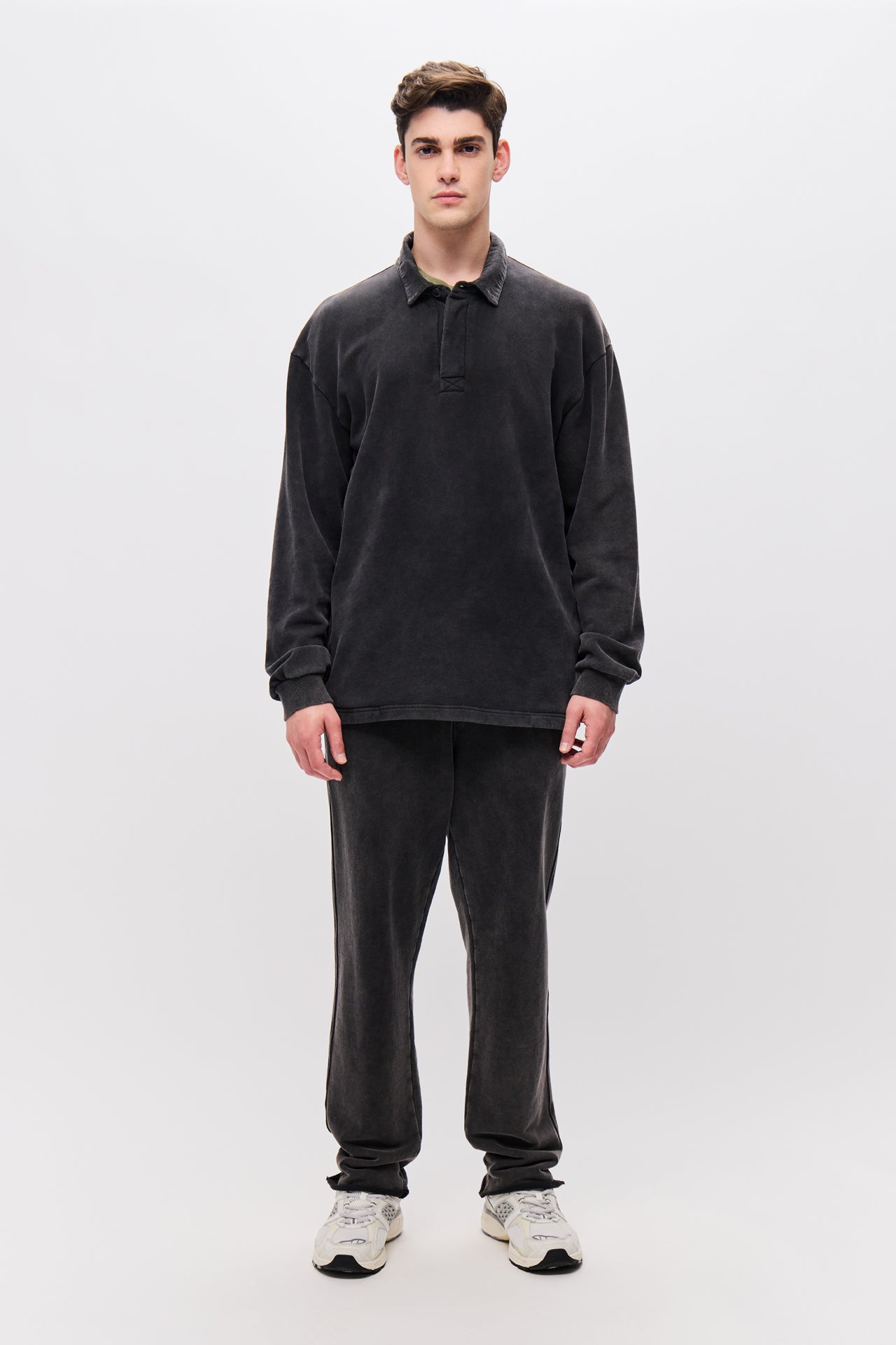 THE RAW EDGES SWEATPANT-VINTAGE BLACK