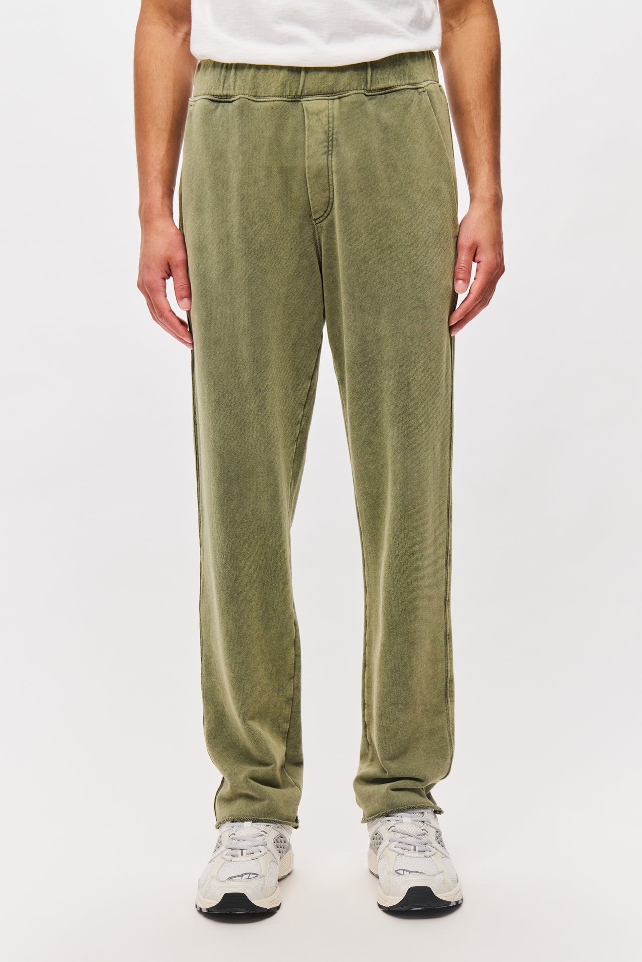 THE RAW EDGES SWEATPANT-VINTAGE KHAKI