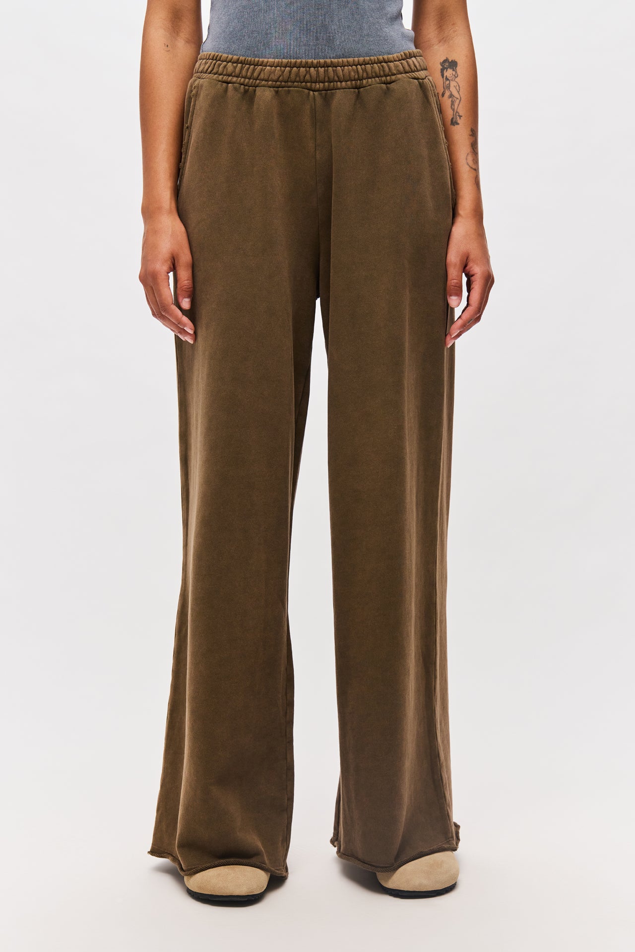 WIDELEG SWEATPANTS WITH RAW EDGES-VINTAGE COFFEE