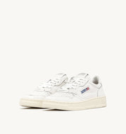 MEDALIST LOW MAN GOAT/GOAT WHITE
