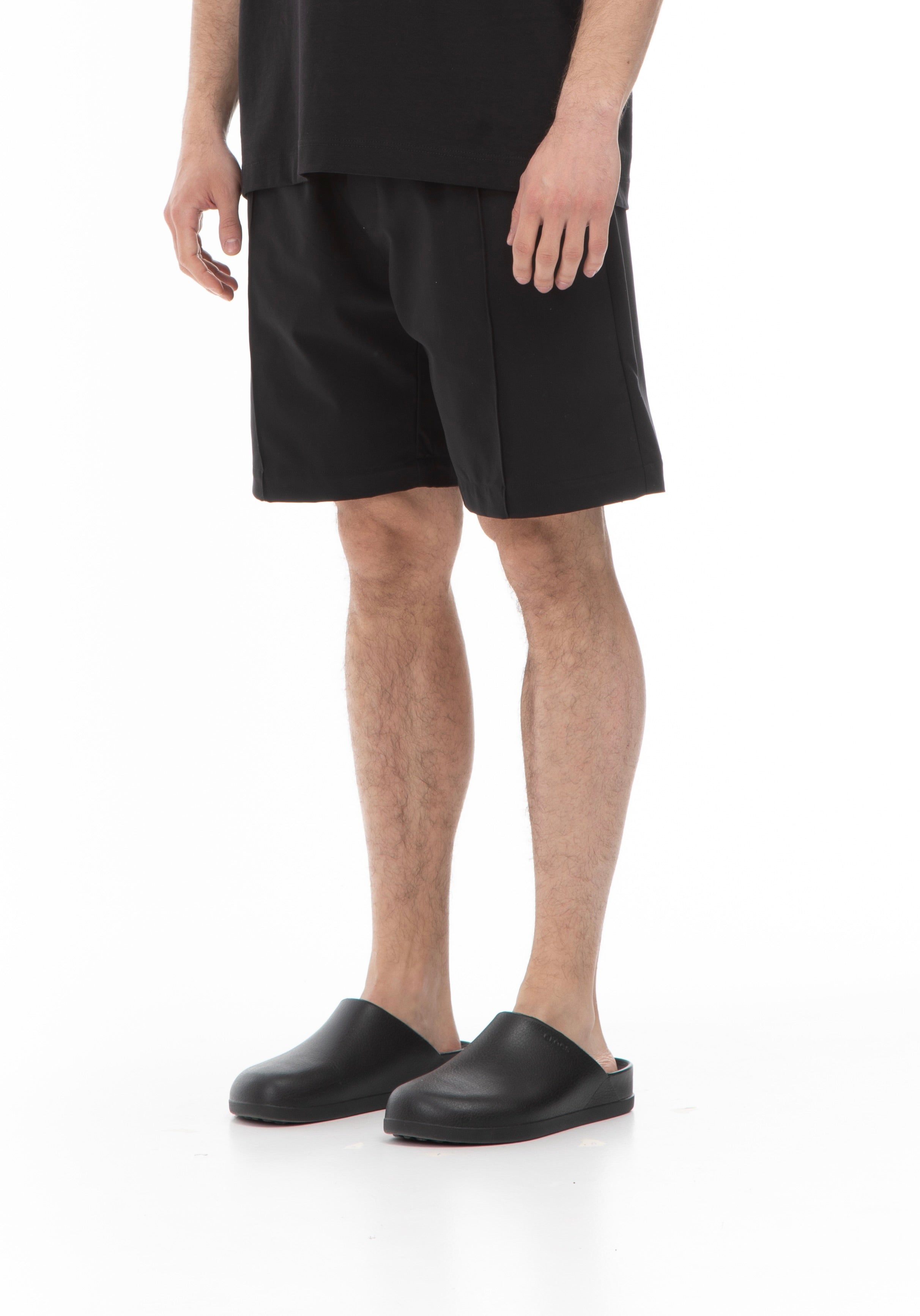 INNOVATION SHORTS-BLACK